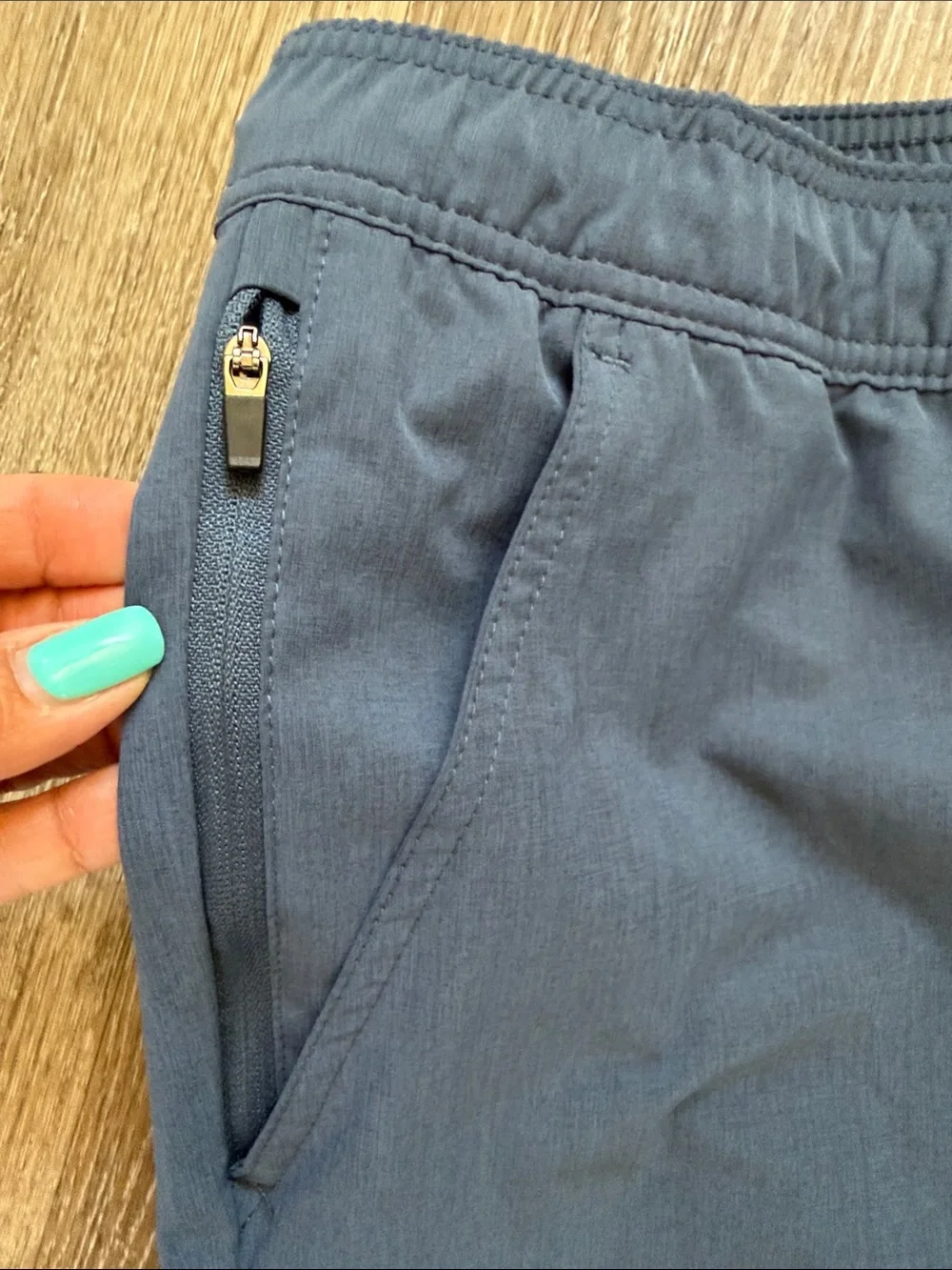 Chaps Men’s Blue Flat Front Athletic Shorts